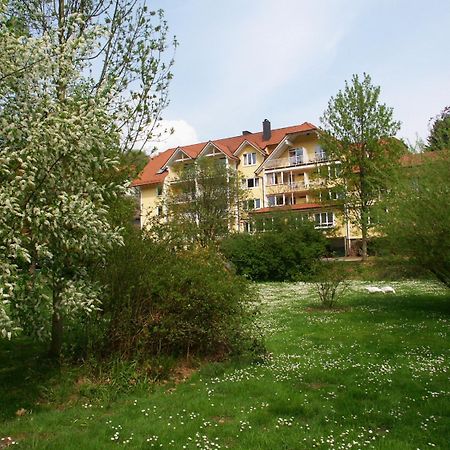 Hotel Zum Engel Mespelbrunn Bagian luar foto